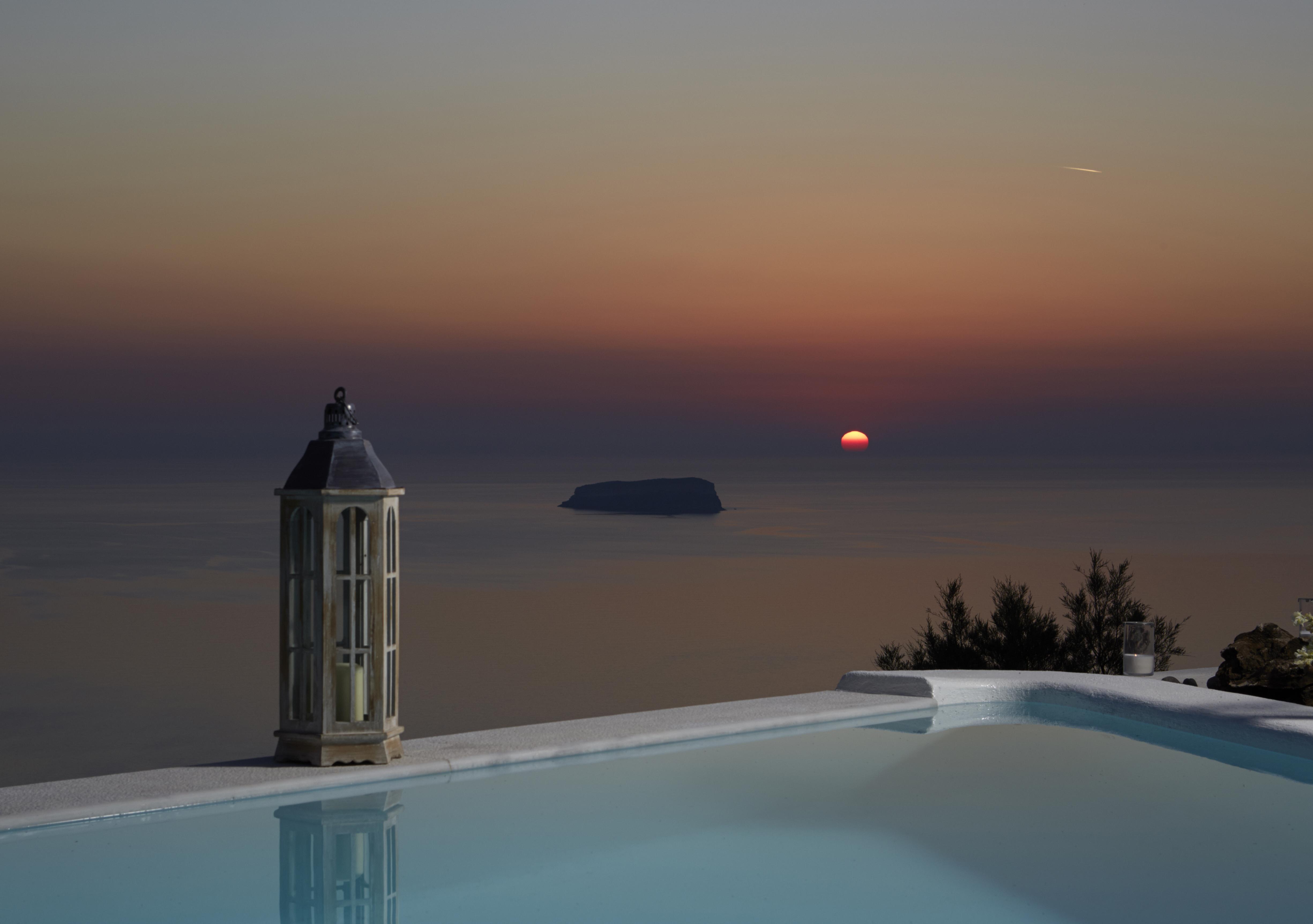 Athermi Suites - Adults Only Fira  Exteriör bild