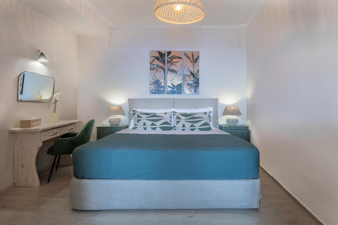 Athermi Suites - Adults Only Fira  Exteriör bild