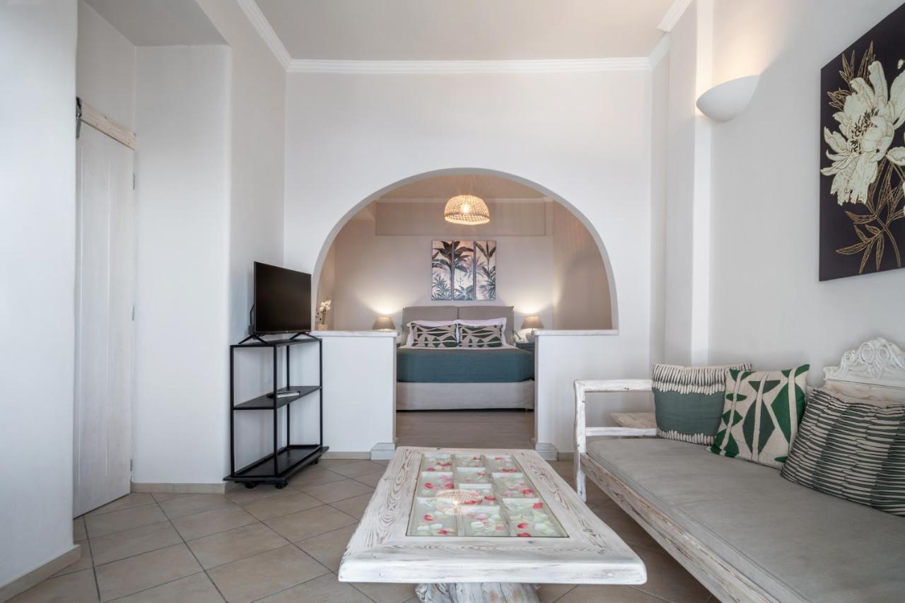 Athermi Suites - Adults Only Fira  Exteriör bild